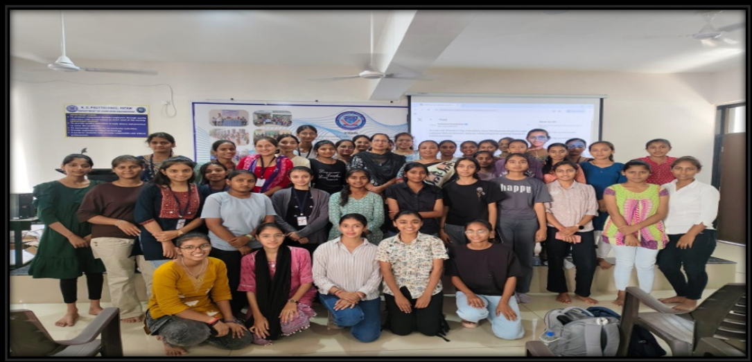 Seminar on Lakhpati Didi Scheme Awareness